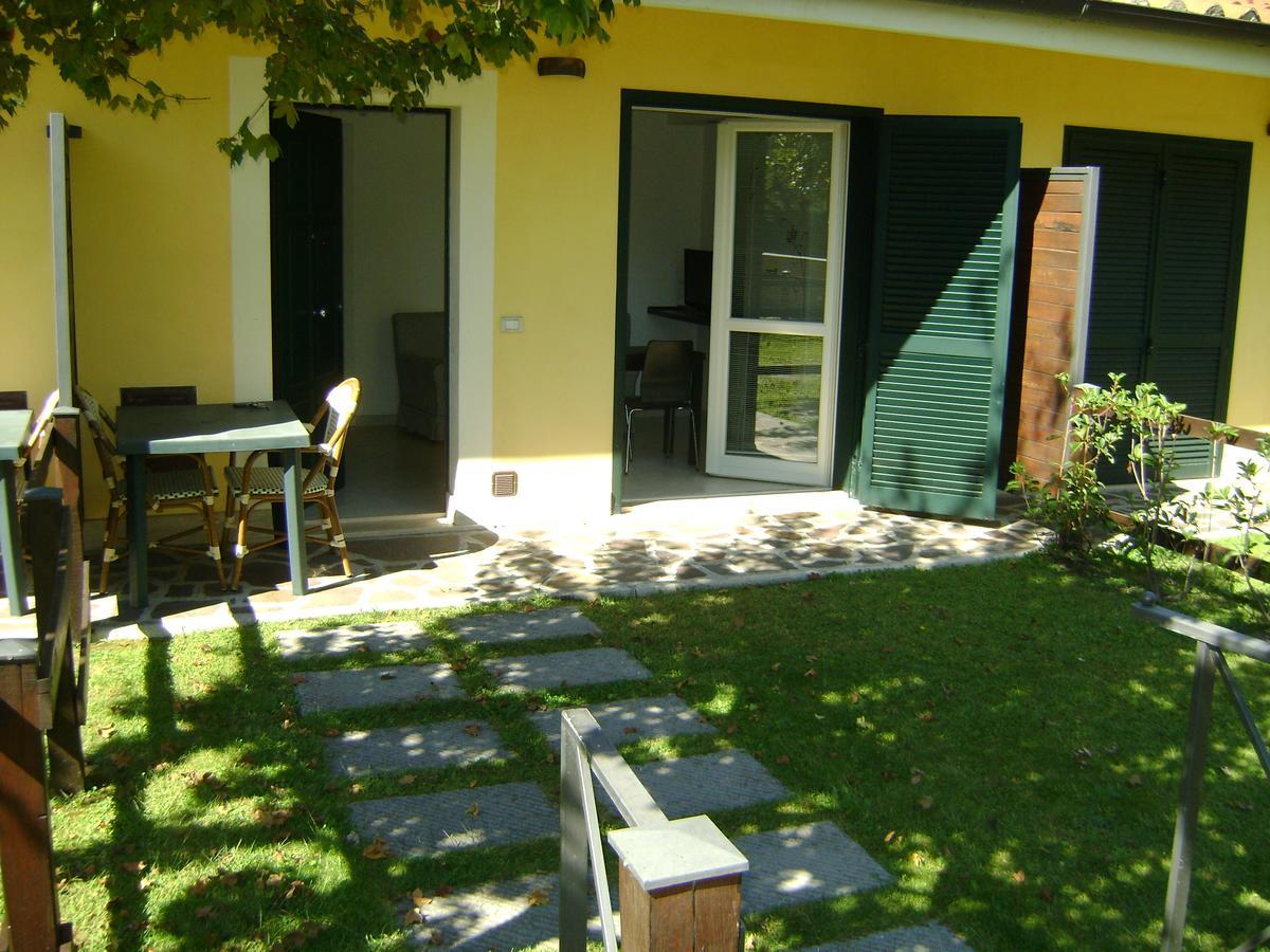 Вилла Agriturismo La Vite E Gli Ulivi Аричча Экстерьер фото